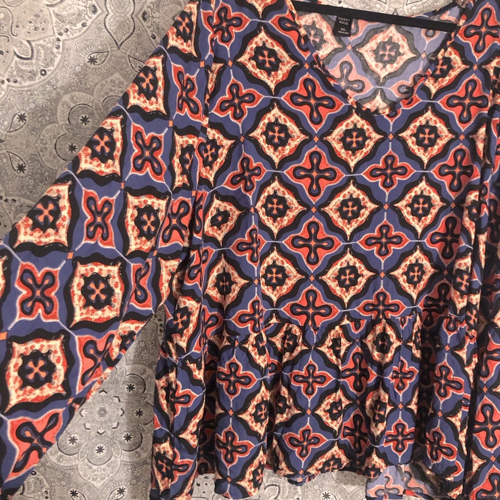 Colorful geometric print drop waist top
